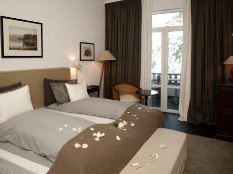 Hotel Oasis อัลเบนา ภายนอก รูปภาพ